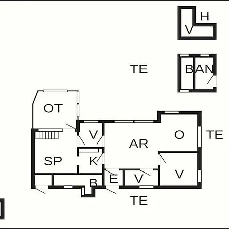 8 Person In Albaek-by Traum
