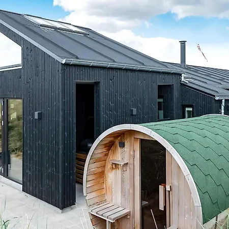 8 Person In Albaek-by Traum * Ålbæk