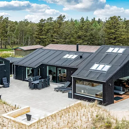 8 Person In Albaek-by Traum * Ålbæk